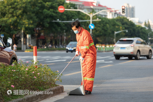 城市守護(hù)者 環(huán)衛(wèi)工人的辛勤付出